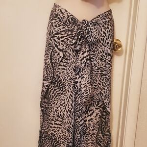 Blue Island Black and White Swim Coverup